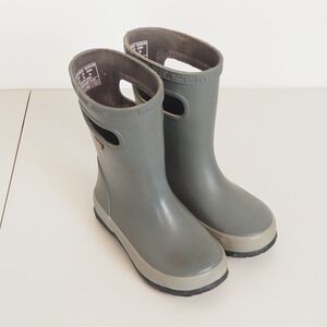 Bogs Boys Size 10 Skipper Solid Gray Rubber Rain Boots